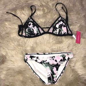 xhilaration floral bikini NEVER WORN